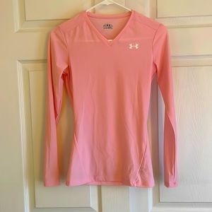 Under Armour Heat Gear V Neck Long Sleeve Tee